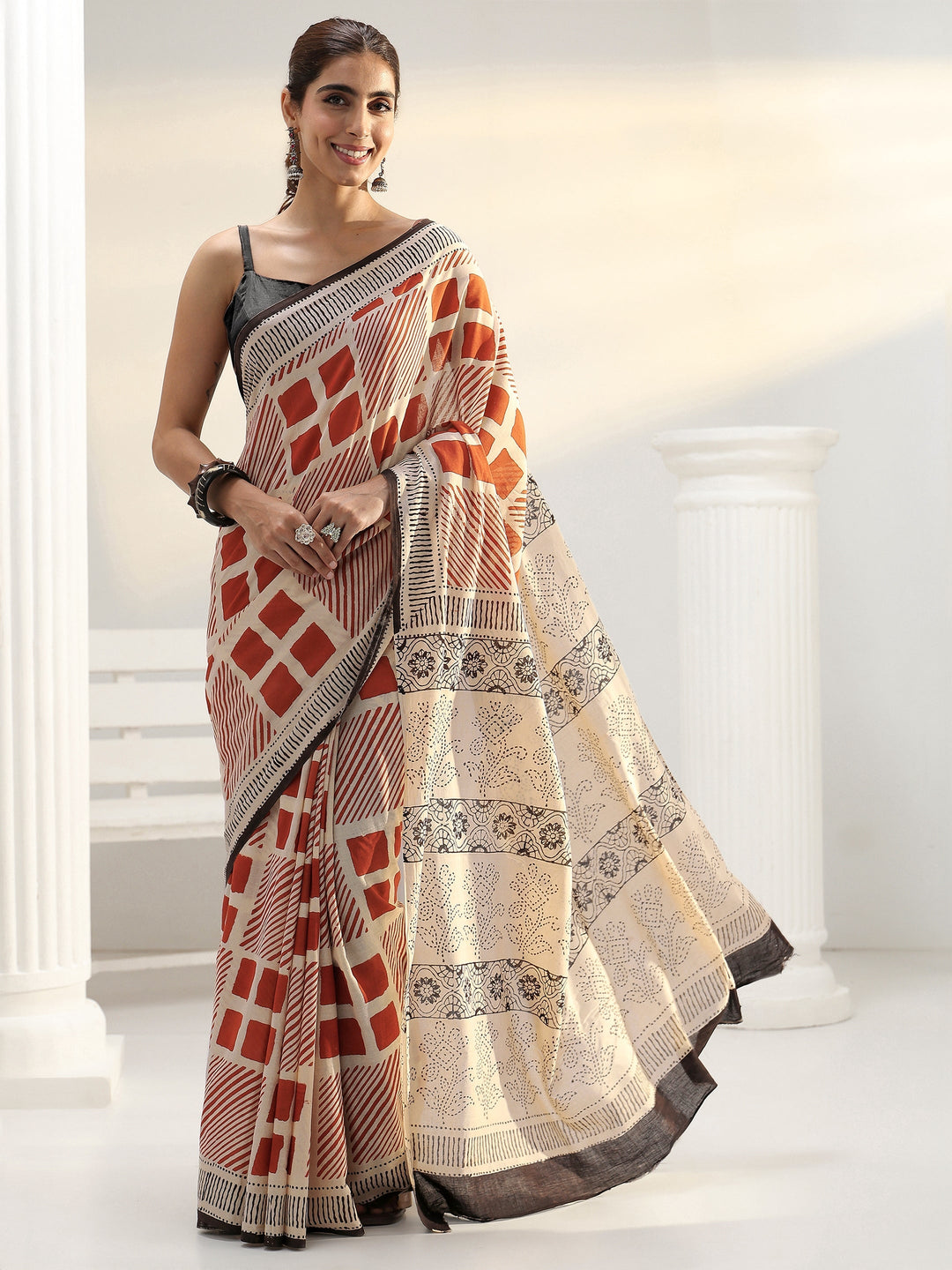 Beige Geometric Bagru Print Cotton Saree