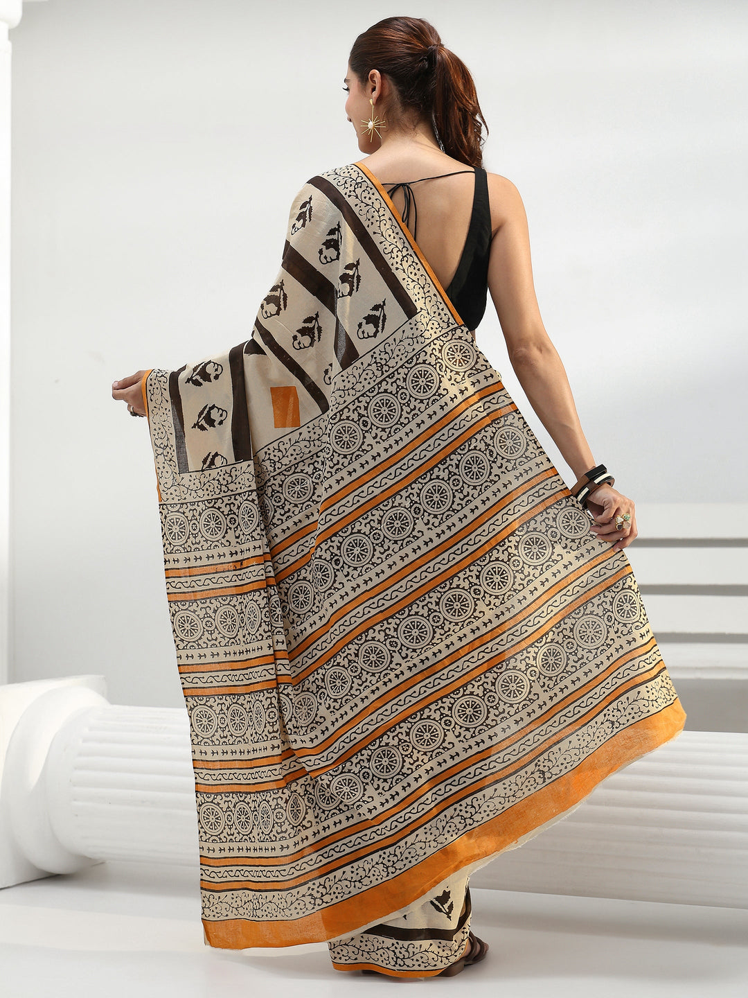 Beige Geometric Print Cotton Saree