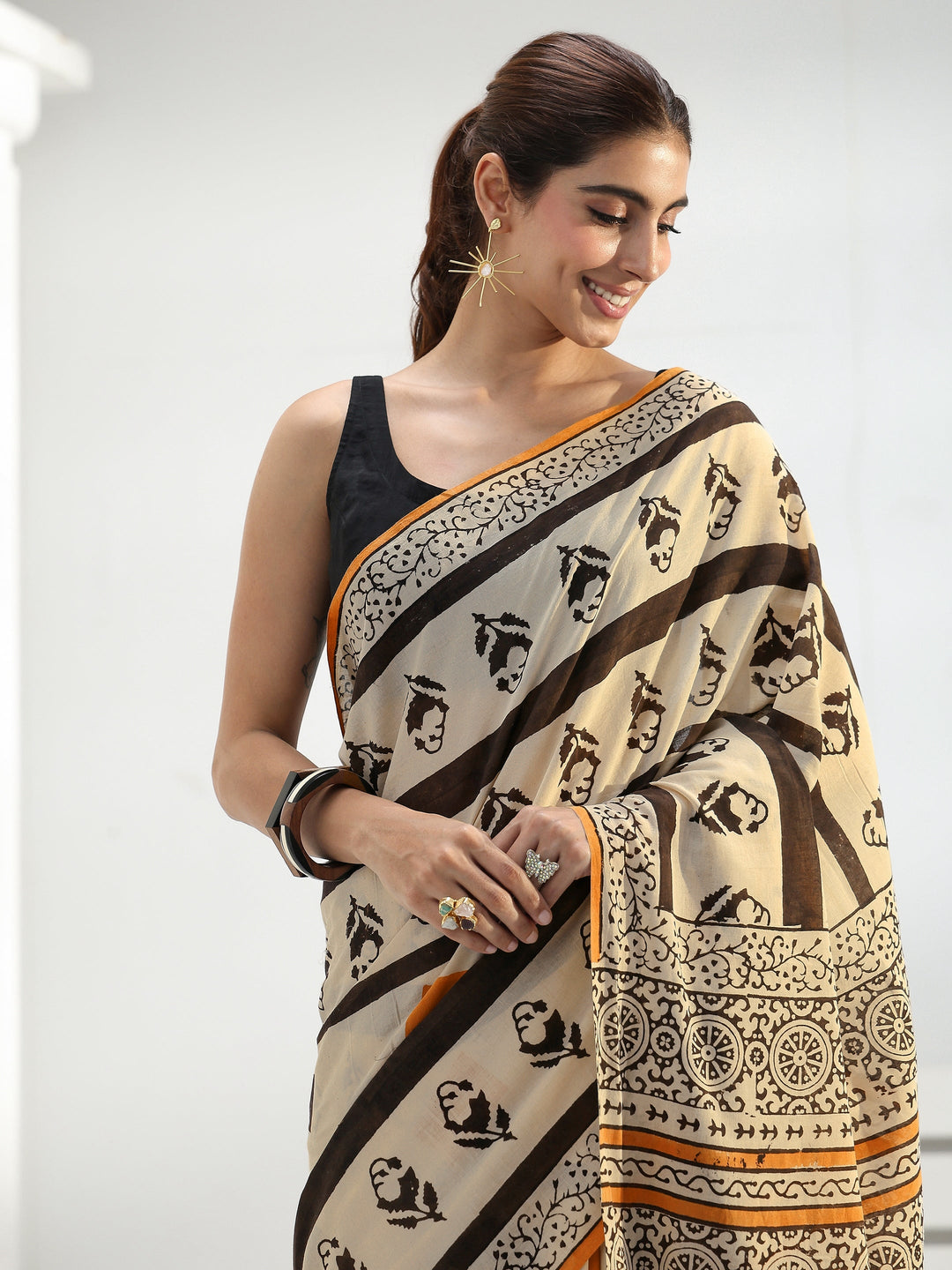 Beige Geometric Print Cotton Saree