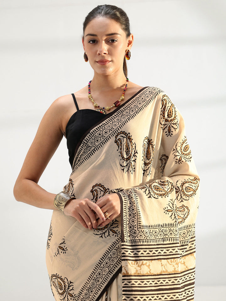 Beige Paisley Bagru Print Cotton Saree