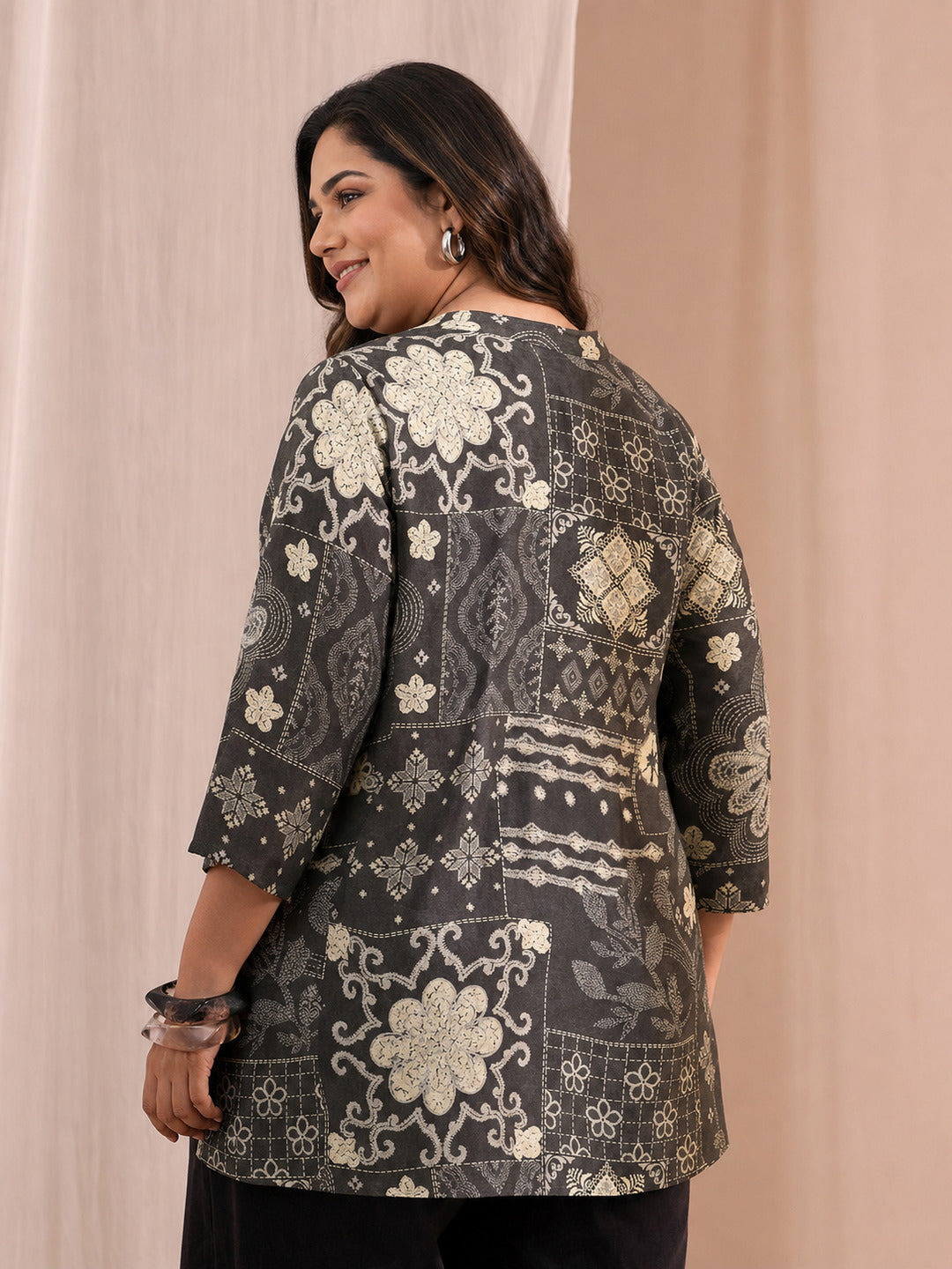 Plus Size Black Ethnic Motif Printed Cotton blend  Straight Short Kurti