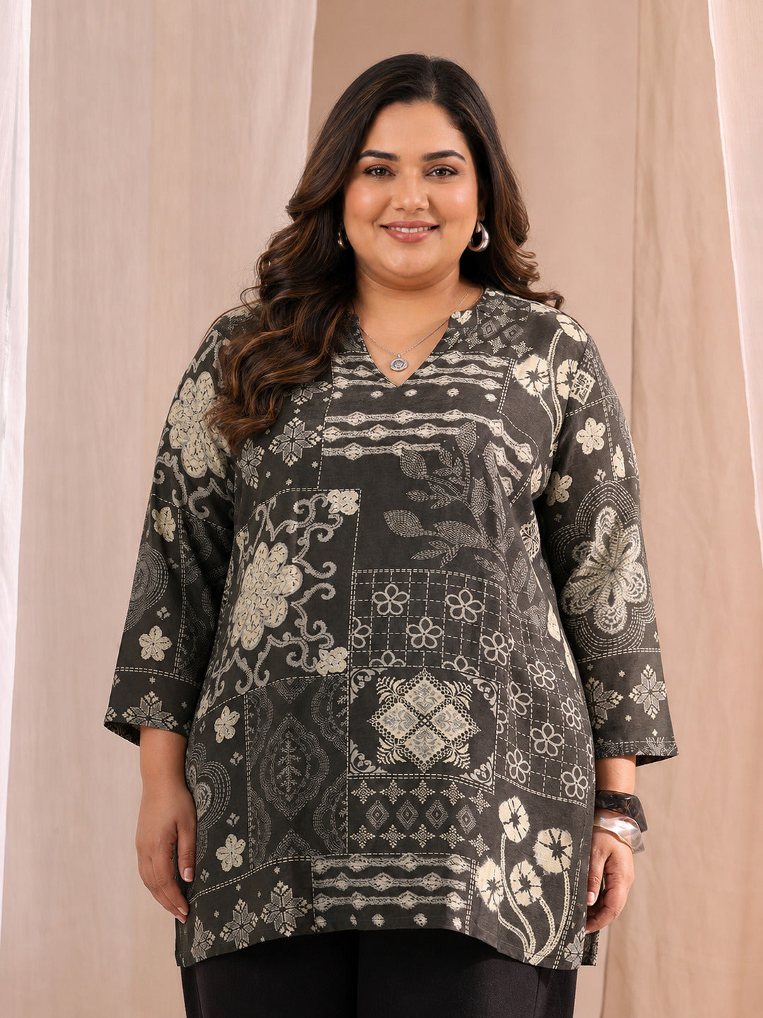 Plus Size Black Ethnic Motif Printed Cotton blend  Straight Short Kurti