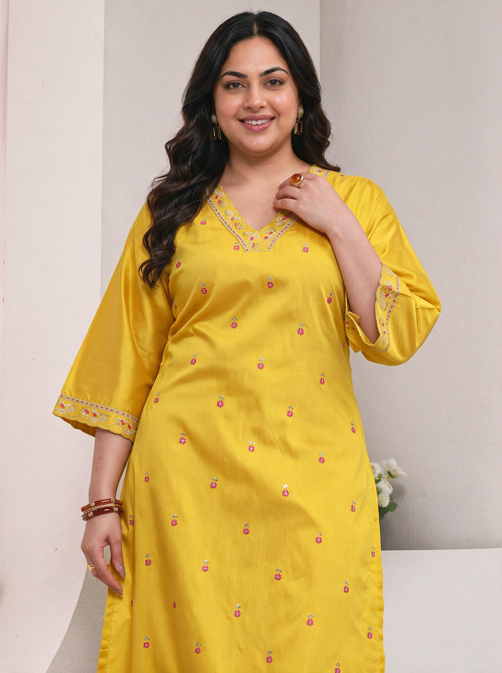 Plus Size Yellow Floral Embroidered Silk Blend Straight Kurta