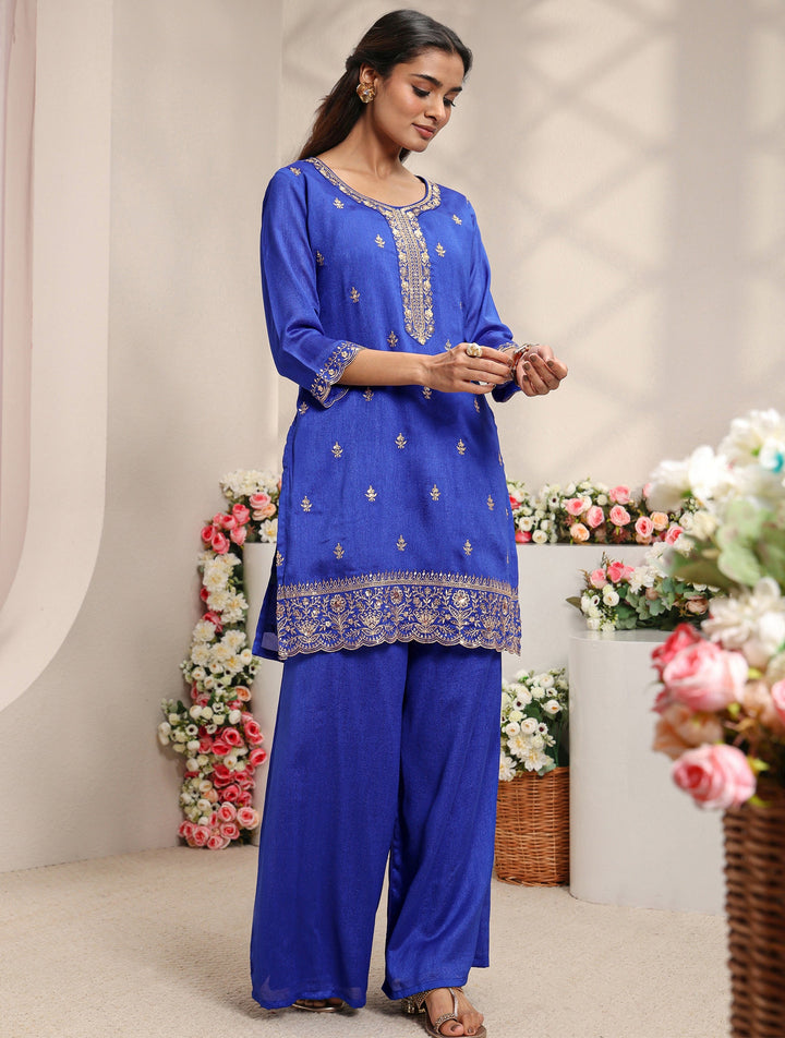 Blue Embroidered Silk Blend Straight Suit Set With Dupatta