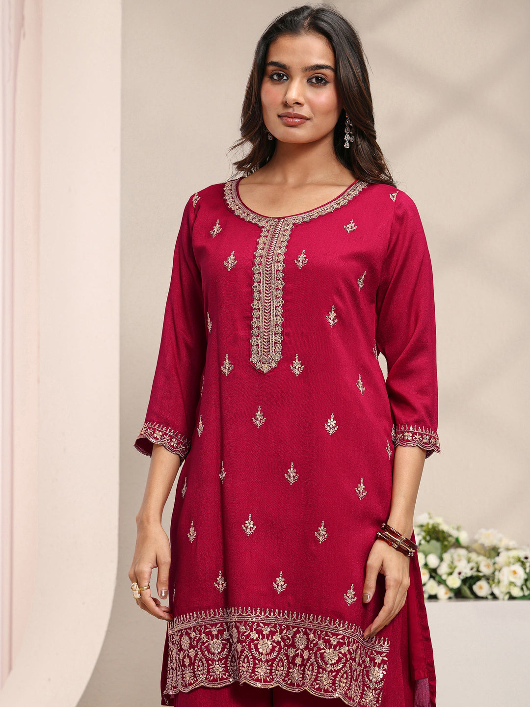 Red Embroidered Silk Blend Straight Suit Set With Dupatta