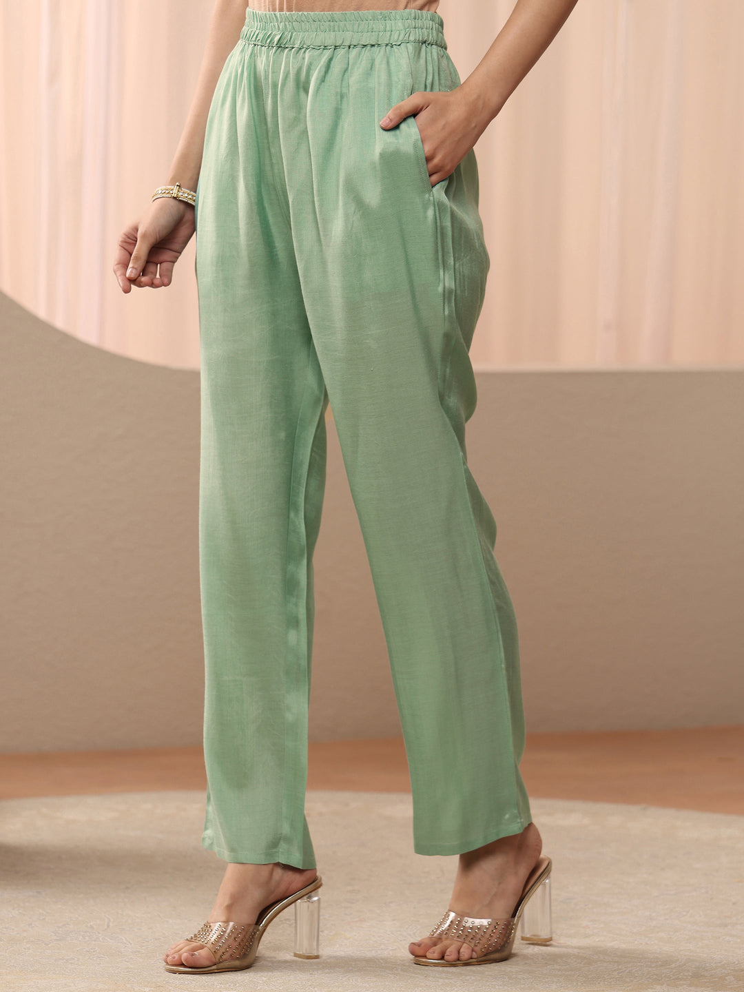 Green Floral Printed Chinon Straight Suit Set