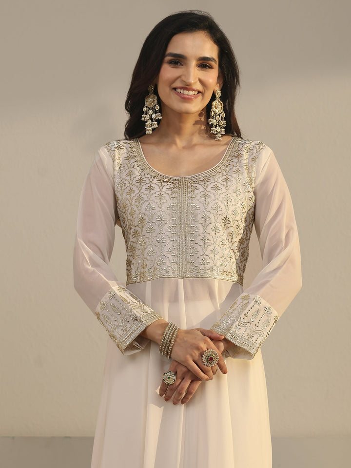 Libas Art White Floral Embroidered Georgette Anarkali Suit Set