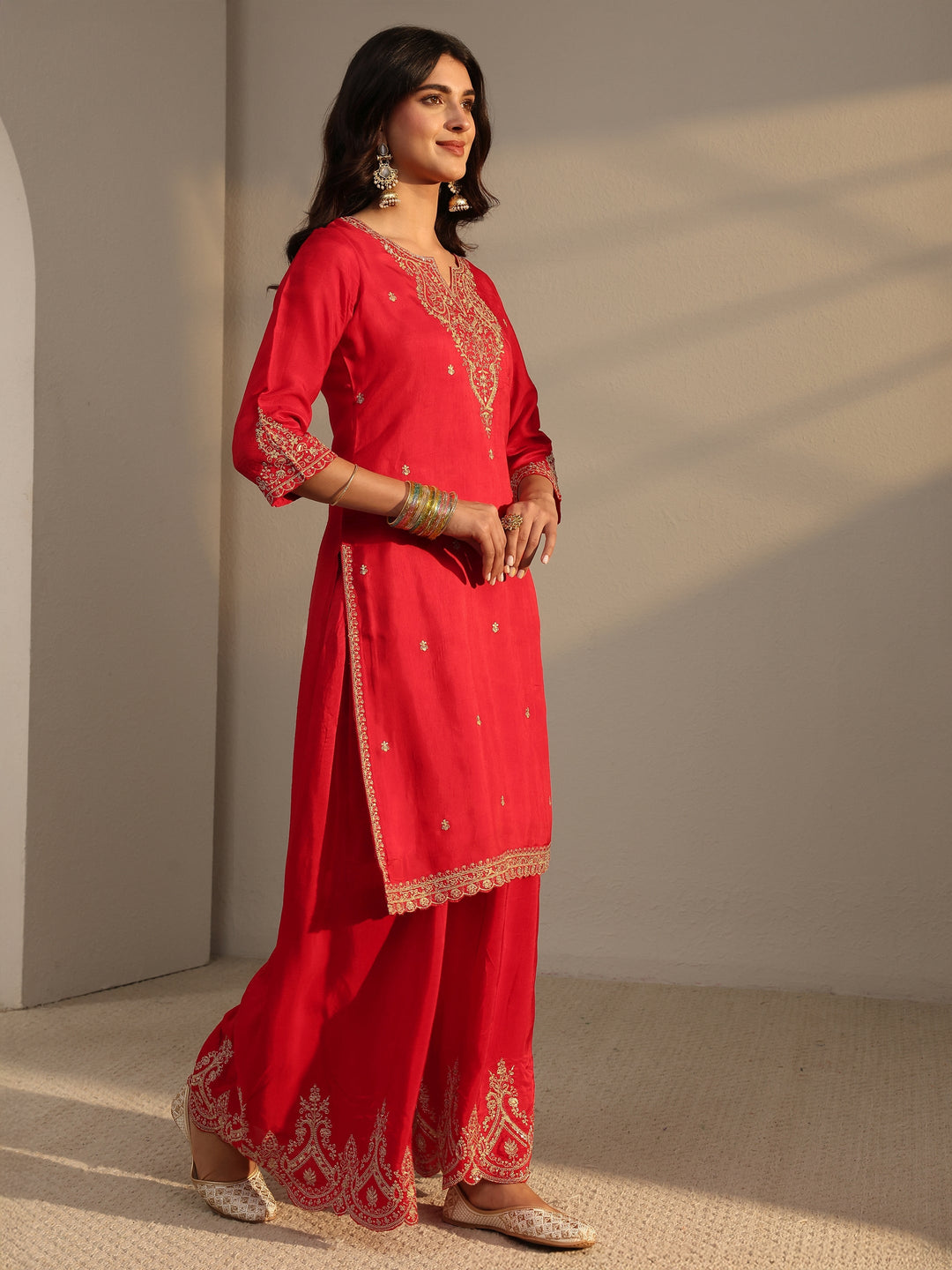 Red Embroidered Silk Blend Straight Suit Set With Dupatta