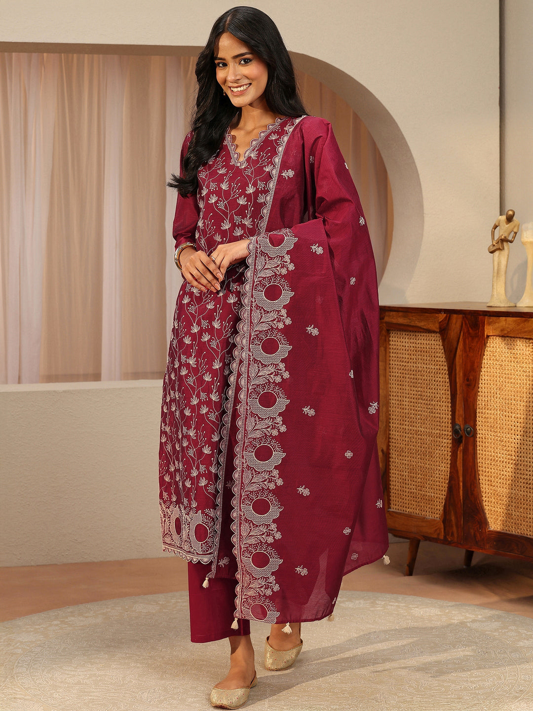 Red Floral Embroidered Chanderi Silk Straight Suit Set