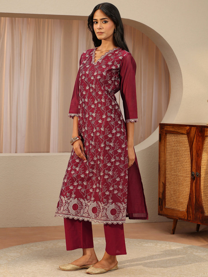 Red Floral Embroidered Chanderi Silk Straight Suit Set