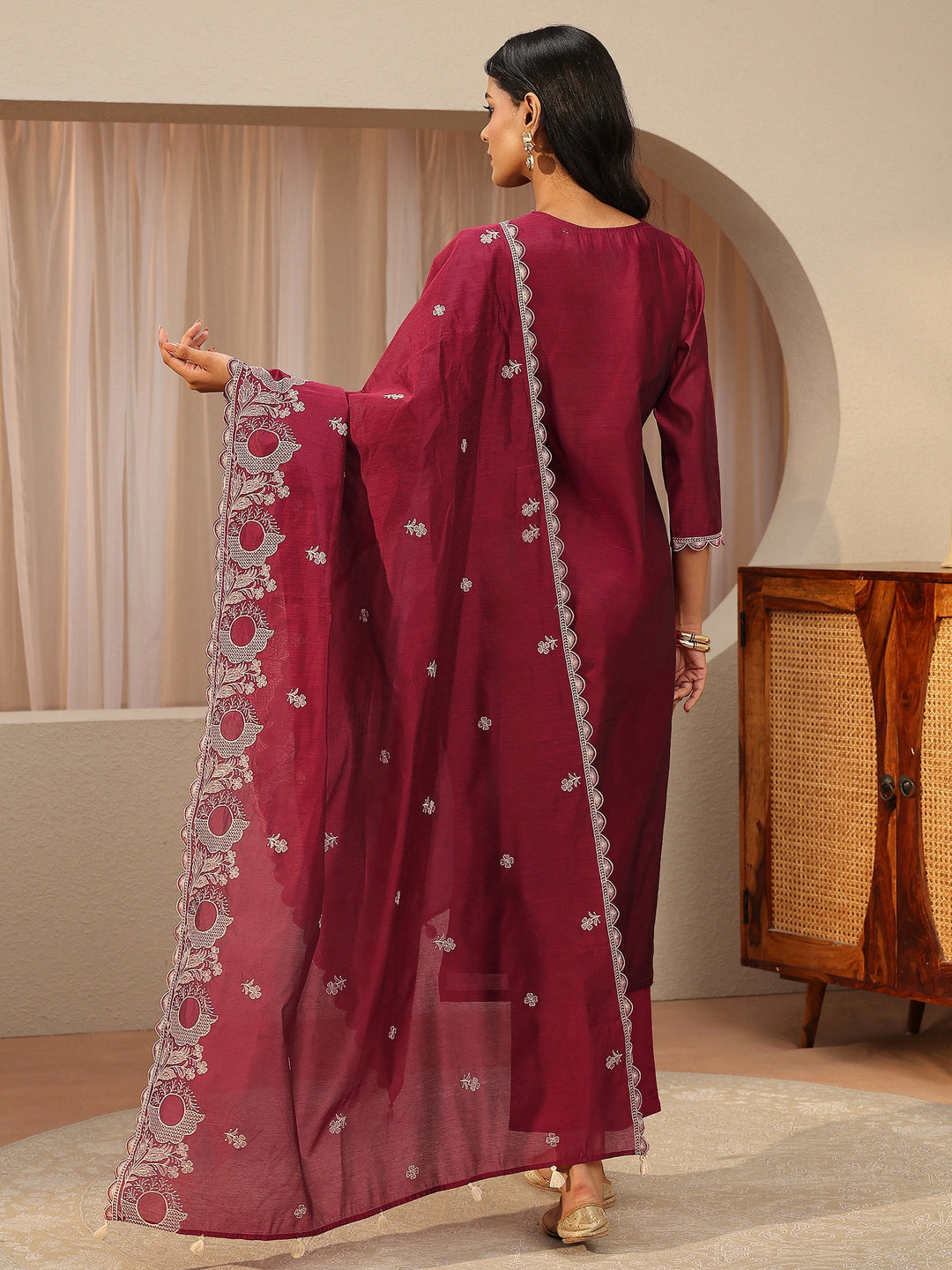 Red Floral Embroidered Chanderi Silk Straight Suit Set