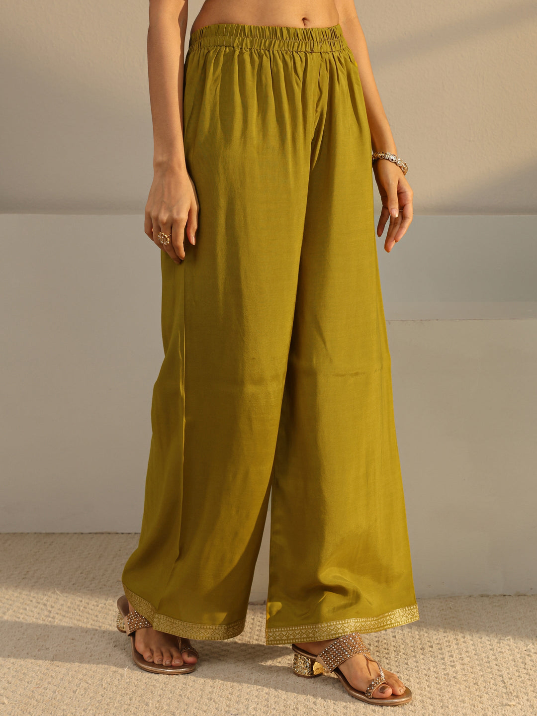 Green Floral Woven Design Silk Blend Straight Suit Set