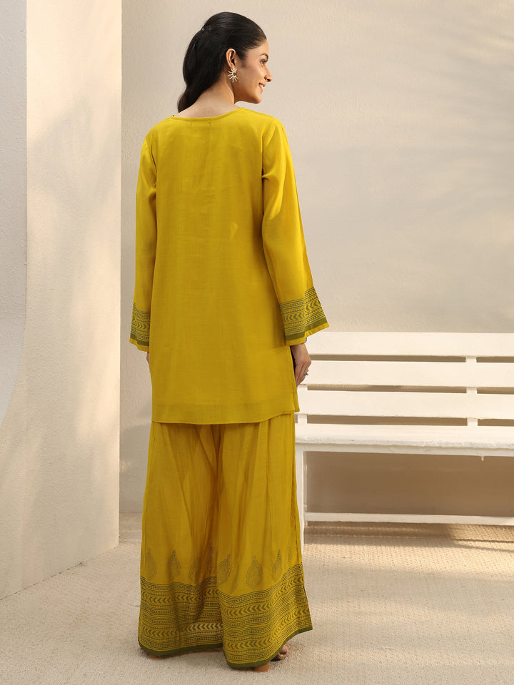 Yellow Floral Embroidered Chanderi Silk Co-Ord Set