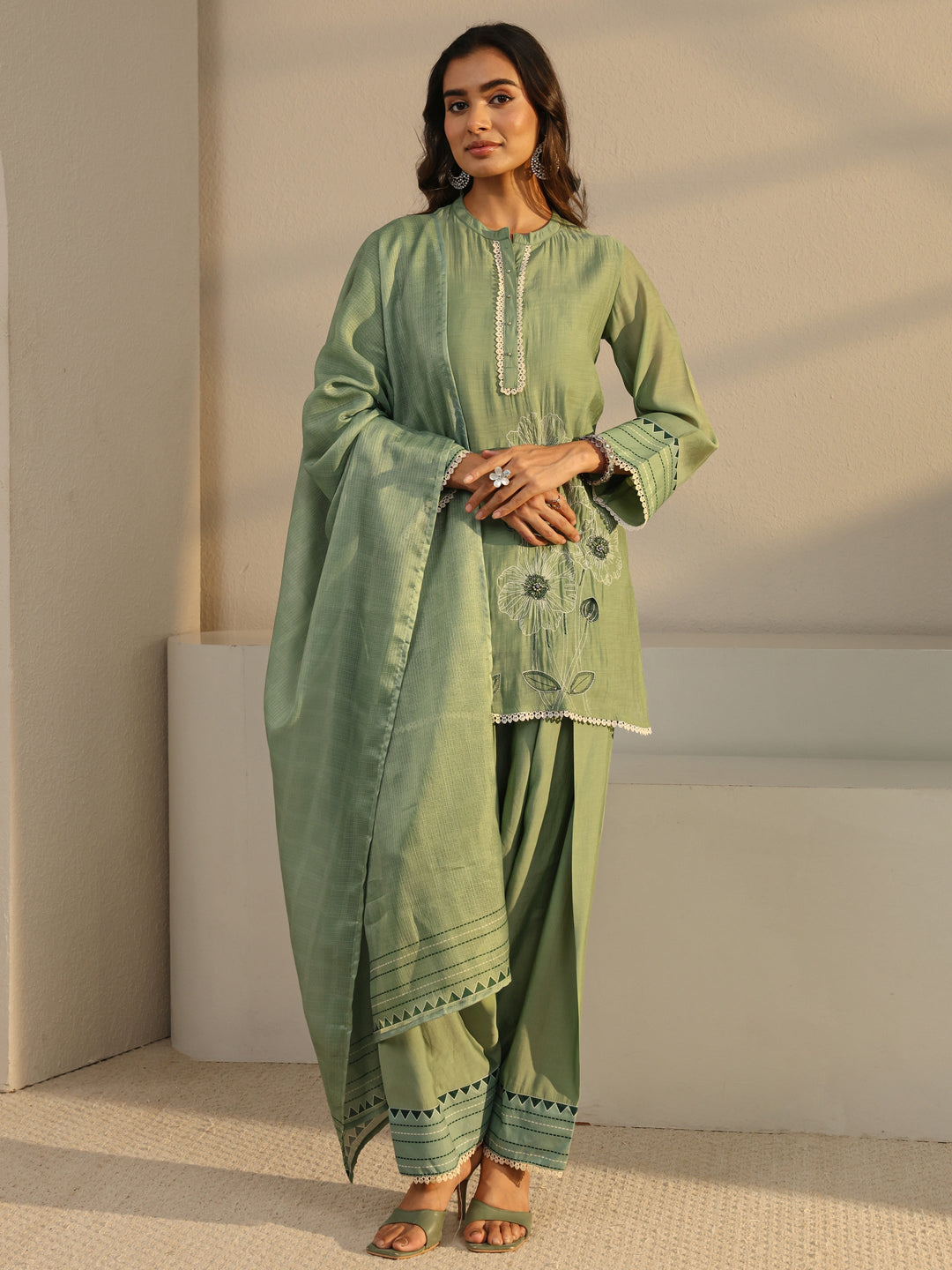 Green Floral Embroidered Chanderi Silk Straight Suit Set