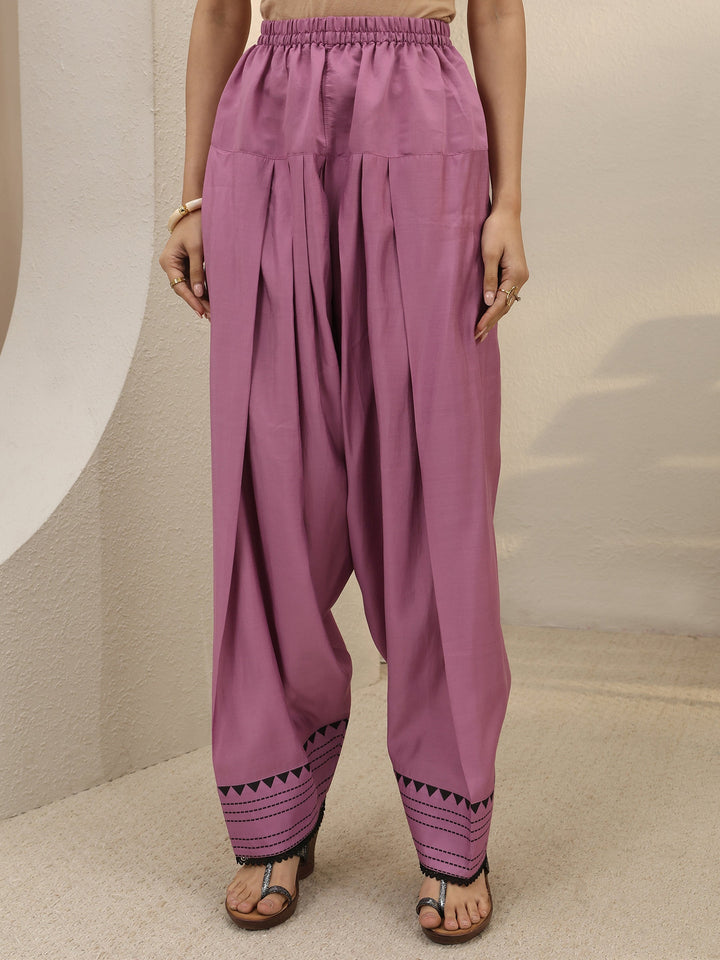 Mauve Floral Embroidered Chanderi Silk Straight Suit Set