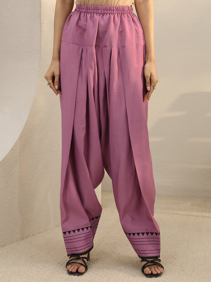 Mauve Floral Embroidered Chanderi Silk Straight Suit Set