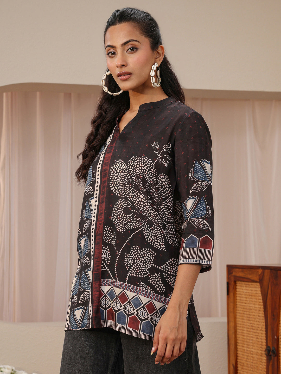 Black Floral Printed Silk Blend Straight Short Kurti