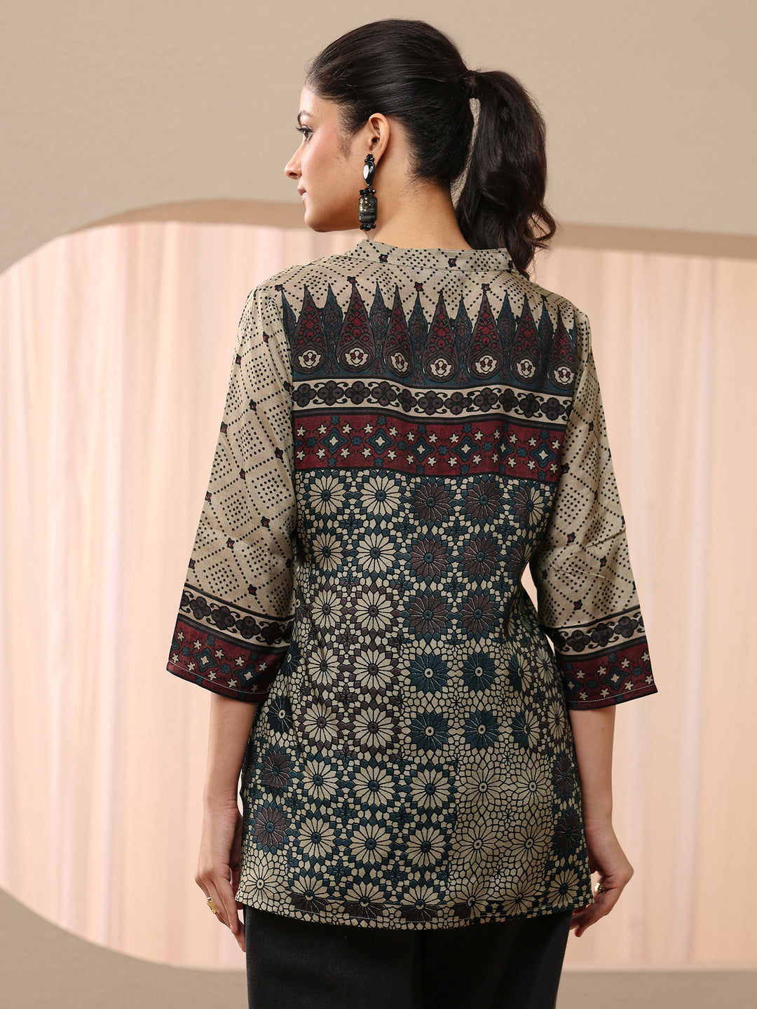 Off White Ethnic Printed Silk Blend Straight Short Kurti