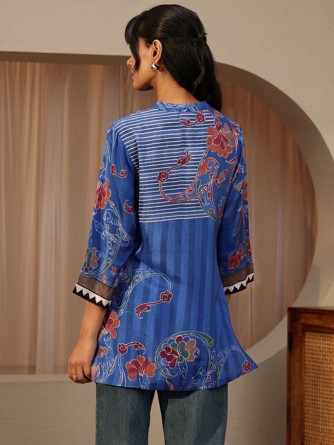 Cobalt Blue Floral Printed Muslin Straight Short Kurti
