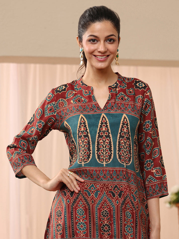 Maroon Ethnic Printed Muslin Straight Short Kurti