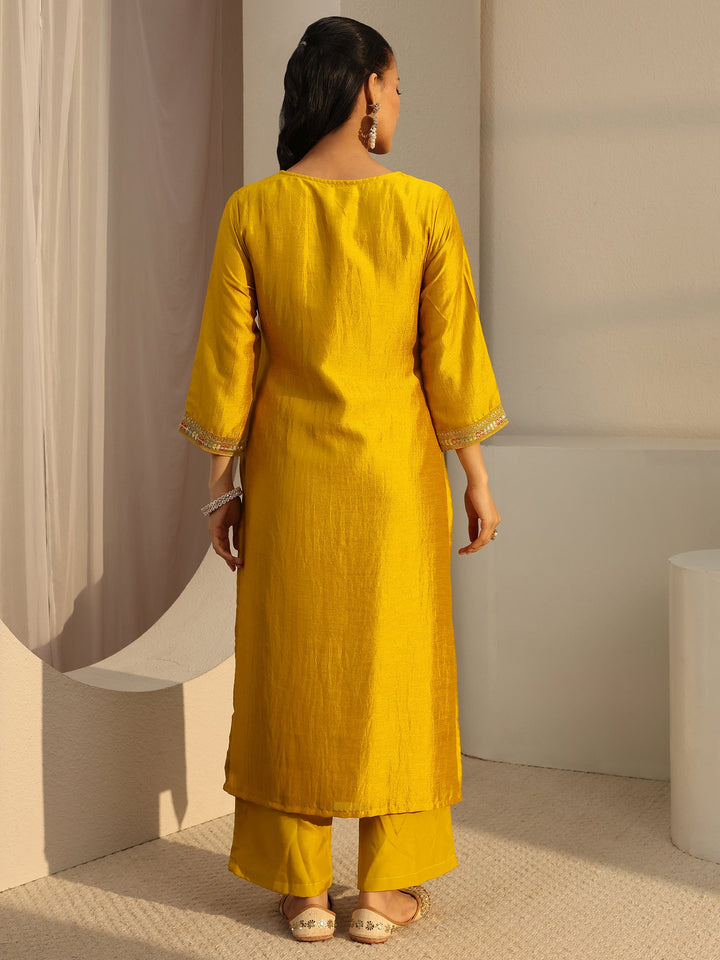 Mustard Ethnic Embroidered Silk Blend Straight Kurta