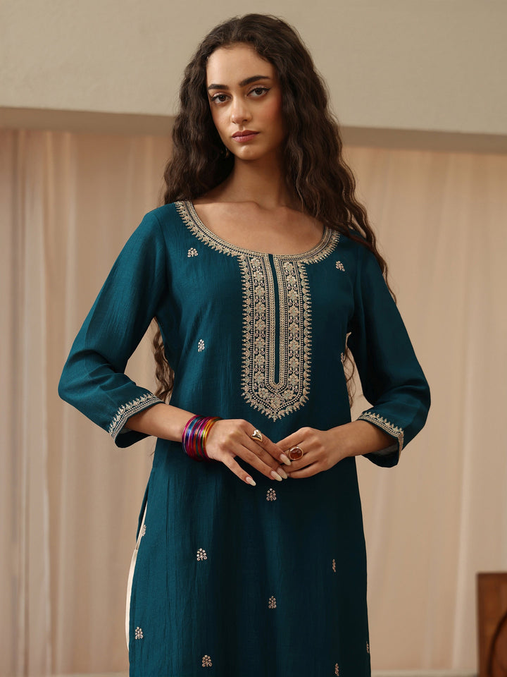 Teal Green Embroidered Silk Blend Straight Kurta