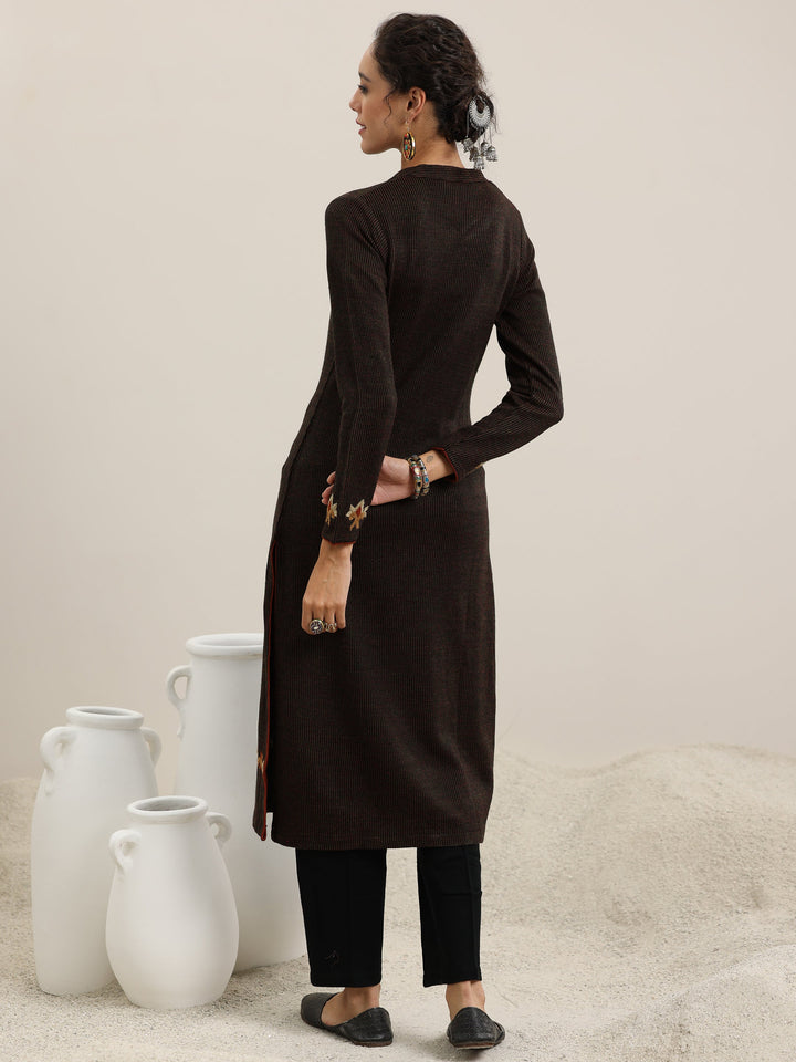 Black Embroidered Wool Straight Kurta