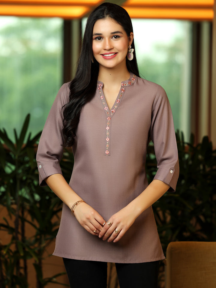 Mauve Solid Cotton Blend Straight Kurti