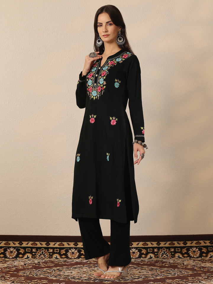 Black Embroidered Wool Straight Kurta