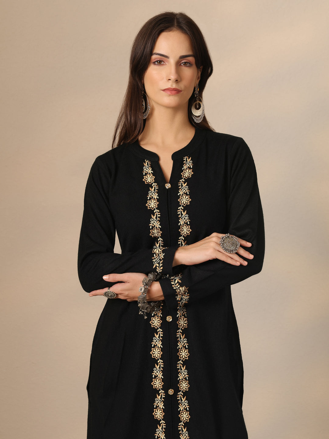 Black Embroidered Wool Straight Kurta