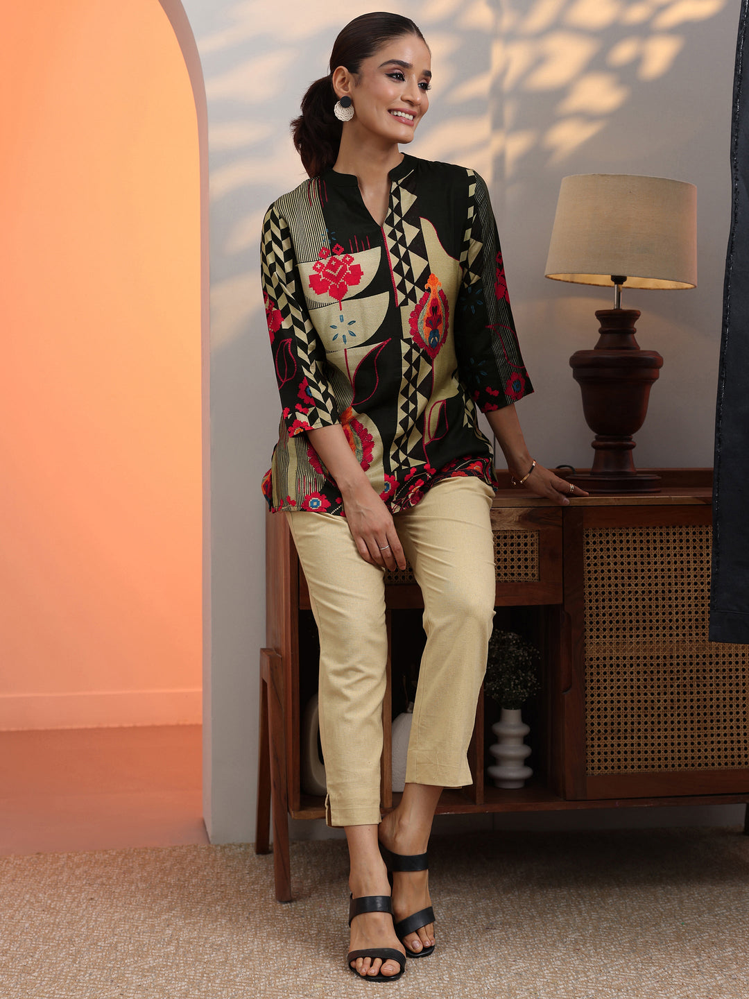 Black Printed Muslin Straight Short Kurti