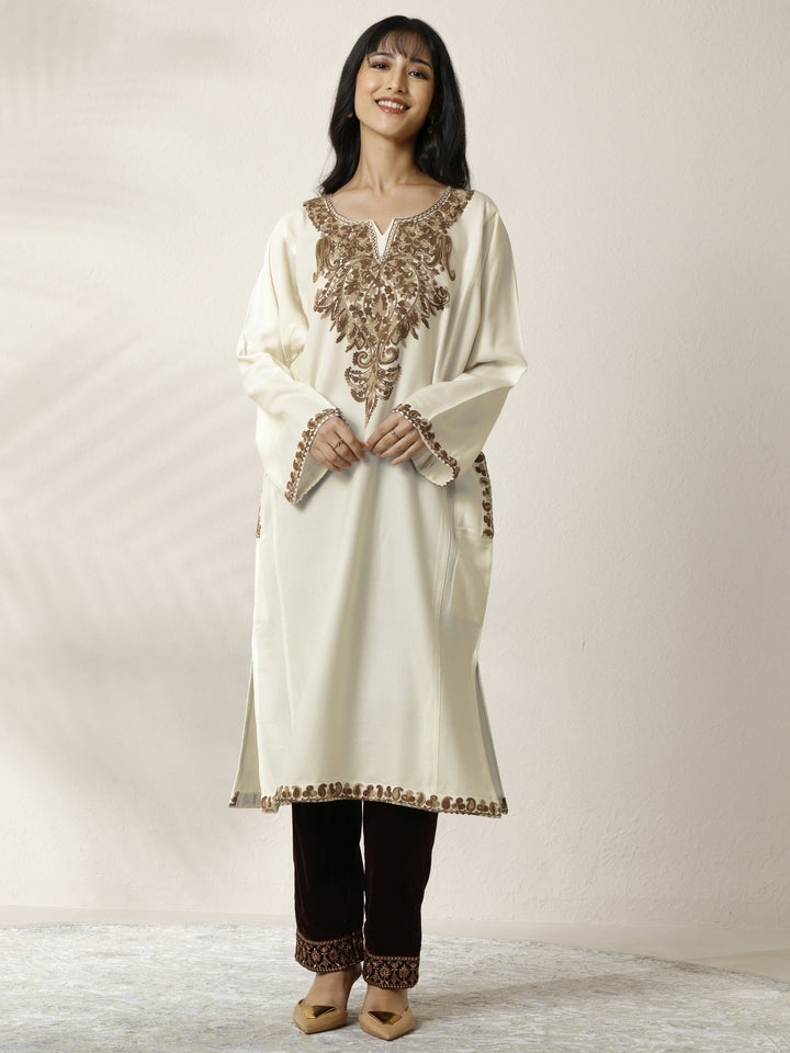 White Embroidered Wool Straight Kurta