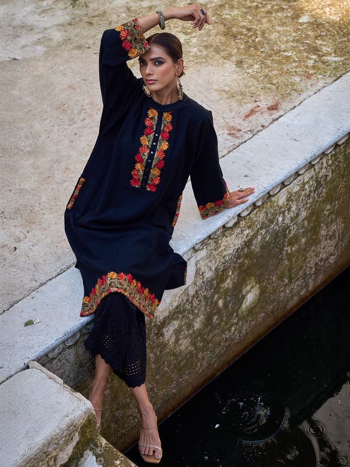 Black Floral Embroidered Wool Straight Kurta