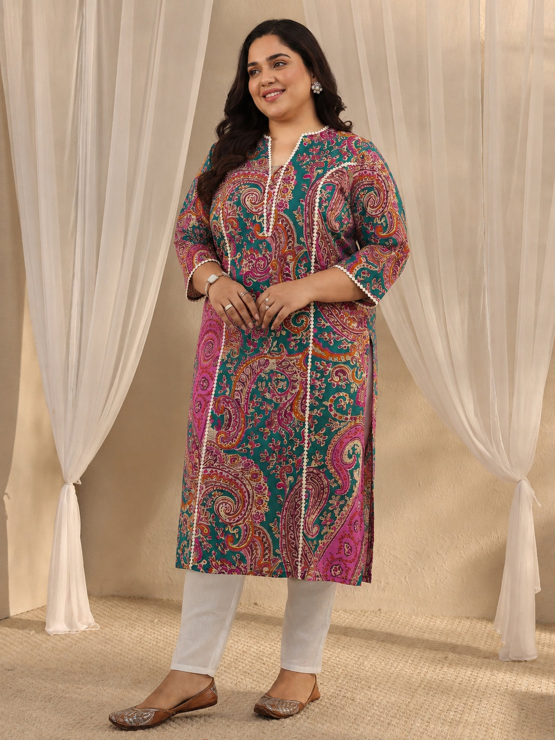 Plus Size Green Paisley Printed Cotton Straight Kurta