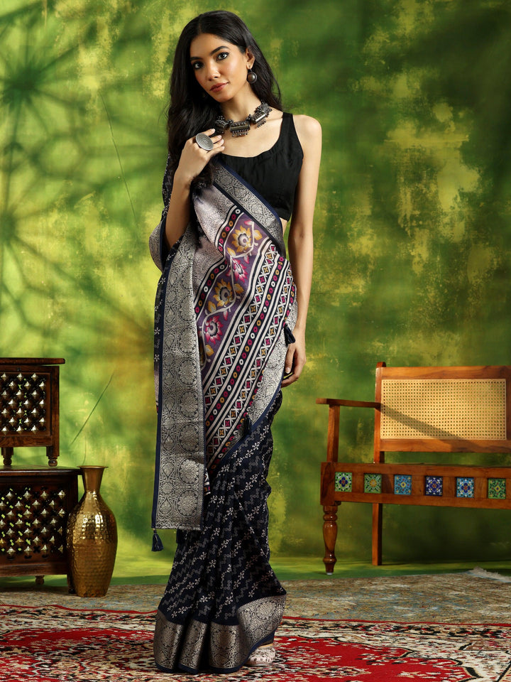 Blue Printed Silk Blend Saree With Unstitched Blouse Piece - Libas