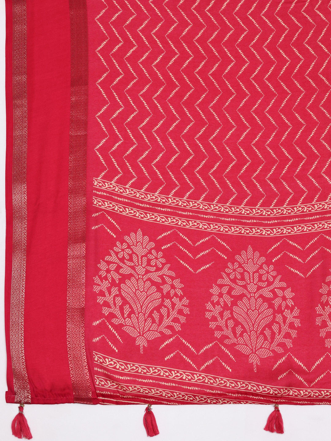 Pink Printed Silk Blend Saree With Unstitched Blouse Piece - Libas