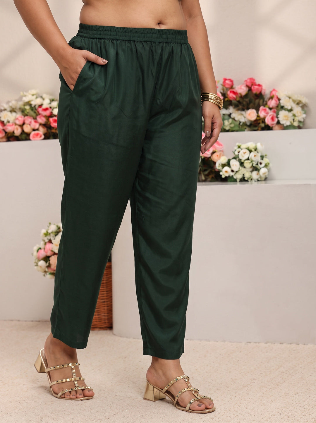 Plus Size Green Embroidered Silk Blend Straight Suit Set With Dupatta