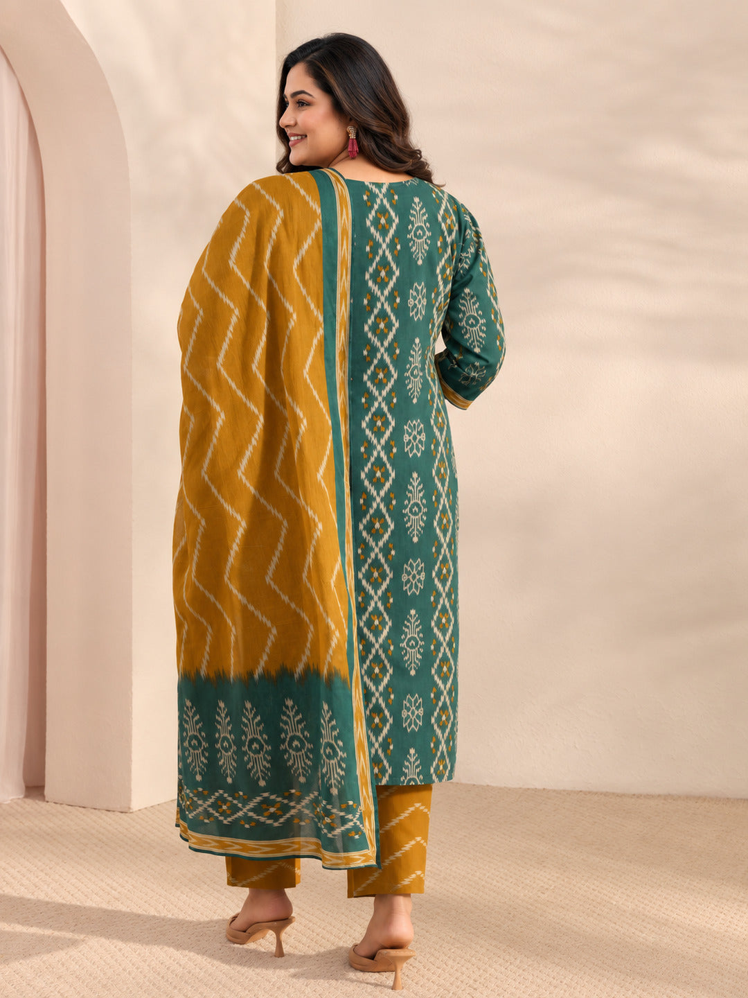 Plus Size Green Ethnic Printed Cotton Straight Suit Set With Dupatta