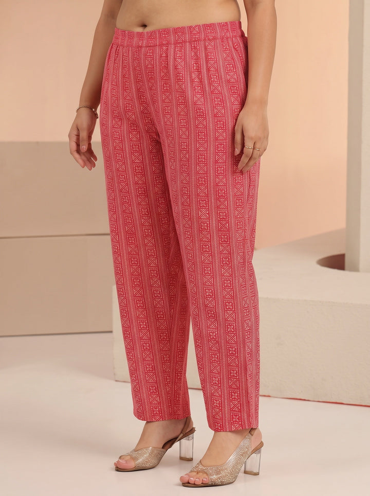 Plus Size Off White Floral Printed Cotton Straight Suit Set