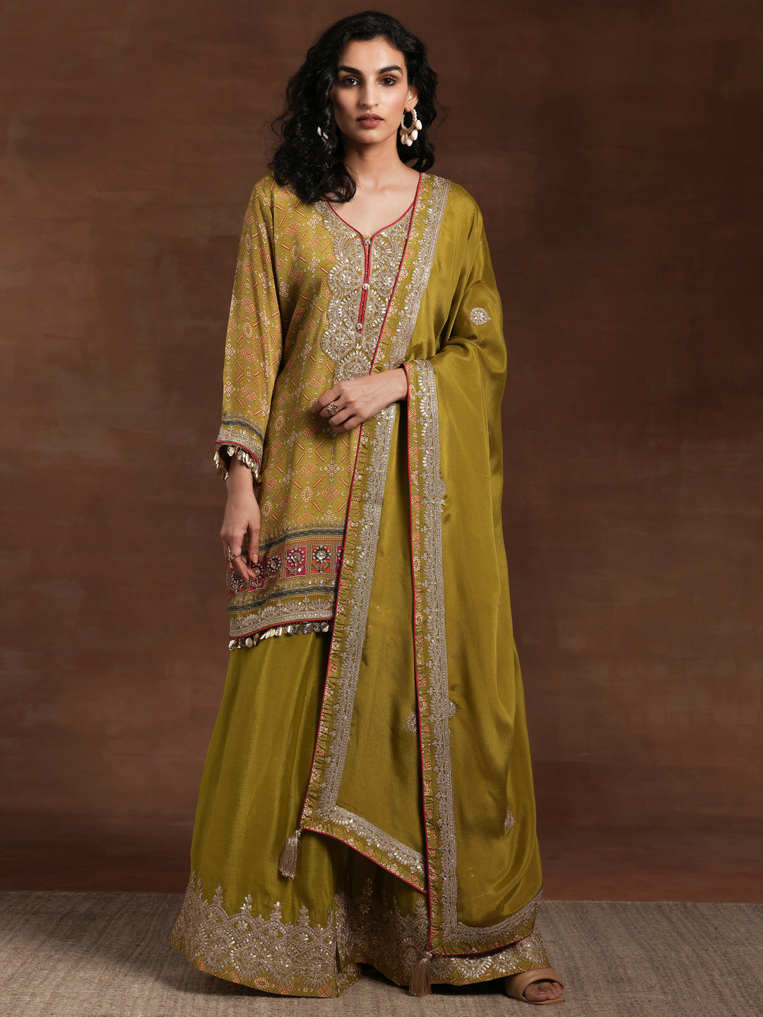 Libas Art Green Printed Silk Blend Straight Suit With Dupatta