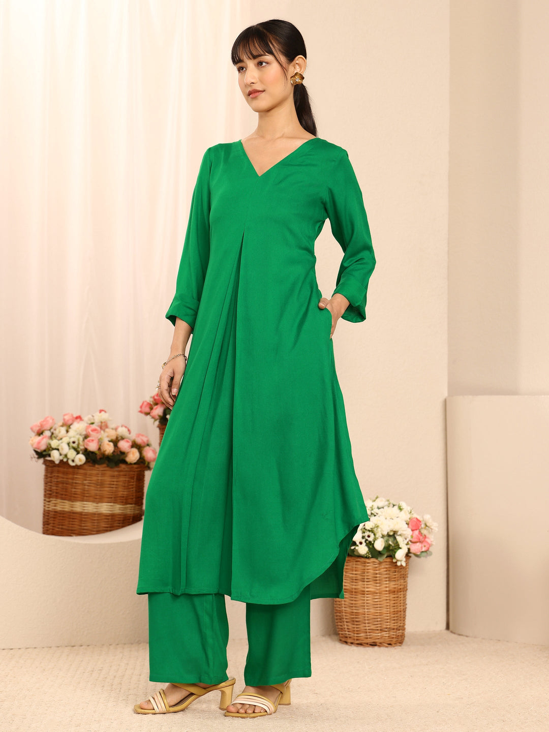 Green Solid Solid Rayon A-Line Kurta Set