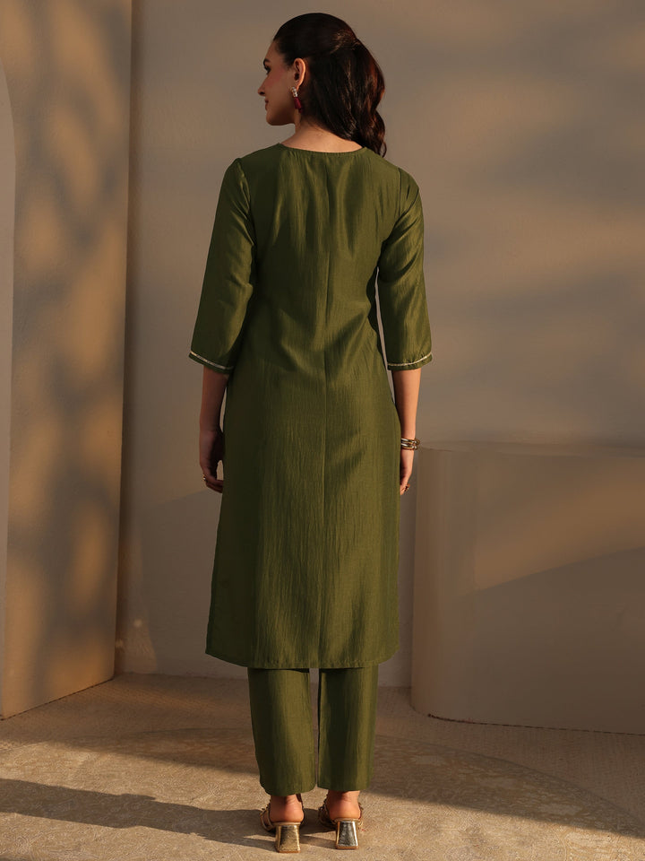 Green Mirror Work Yoke Design Silk Blend Straight Kurta Set