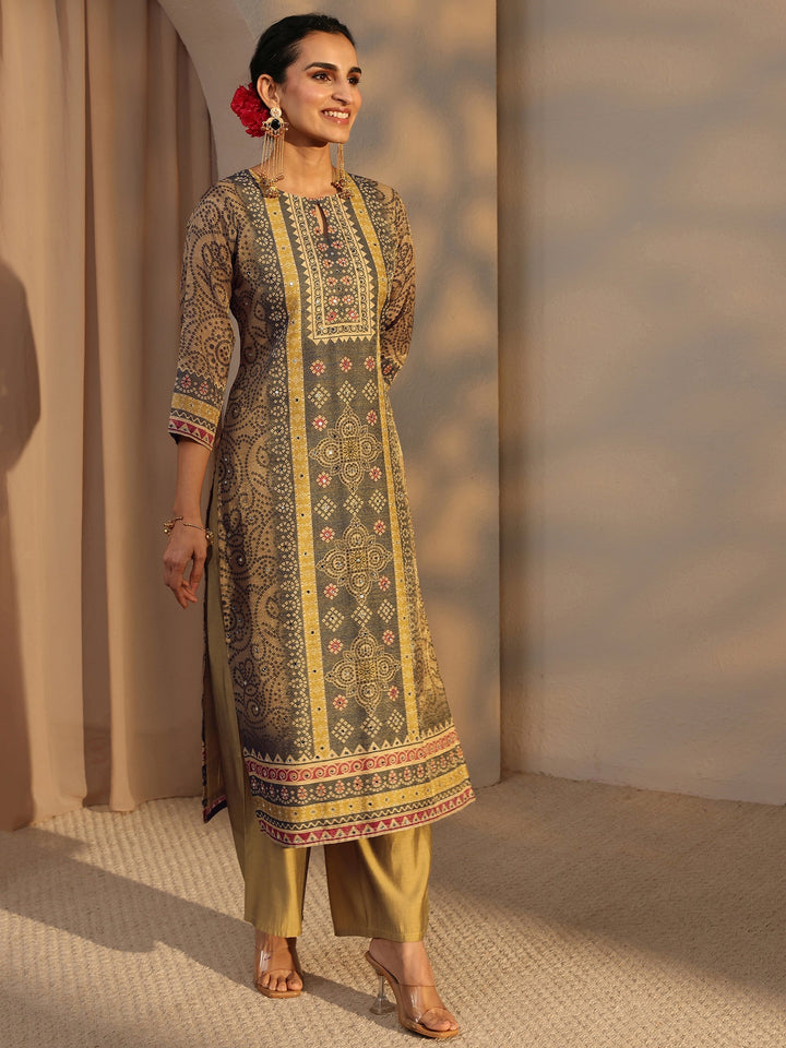 Beige Bandhani Printed Silk Blend Straight Suit Set With Dupatta