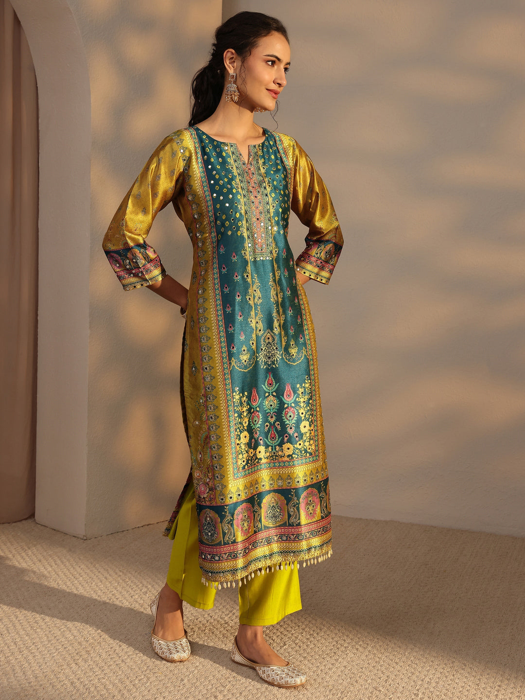 Green Ethnic Printed Silk Blend Straight Suit Set With Dupatta