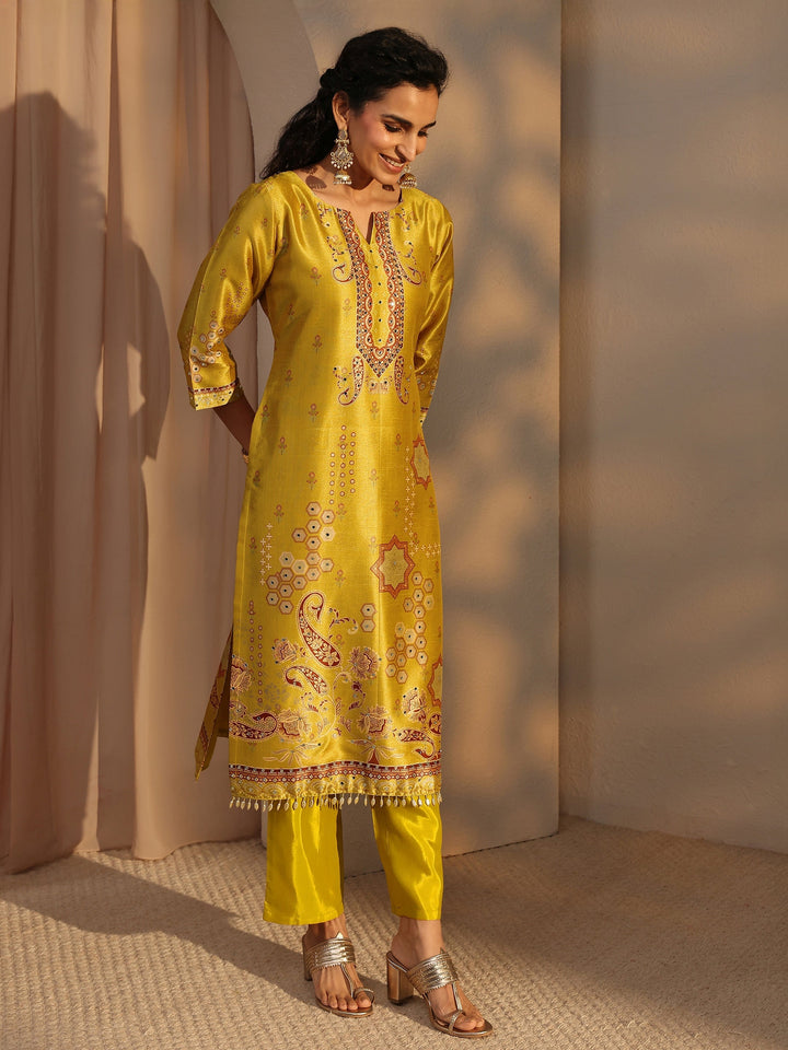 Yellow Ethnic Printed Silk Blend Straight Suit Set With Dupatta