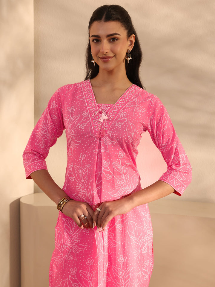 Pink Bandhani Printed Cotton Straight Suit Set With Dupatta