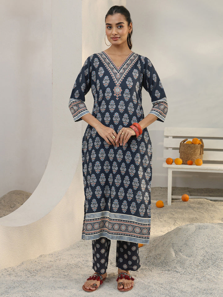 Blue Floral Printed Cotton Blend Straight Kurta Set