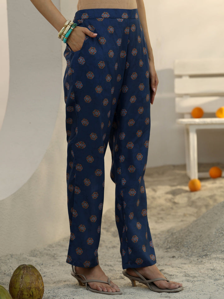 Blue Ethnic Printed Cotton Blend Straight Kurta Set