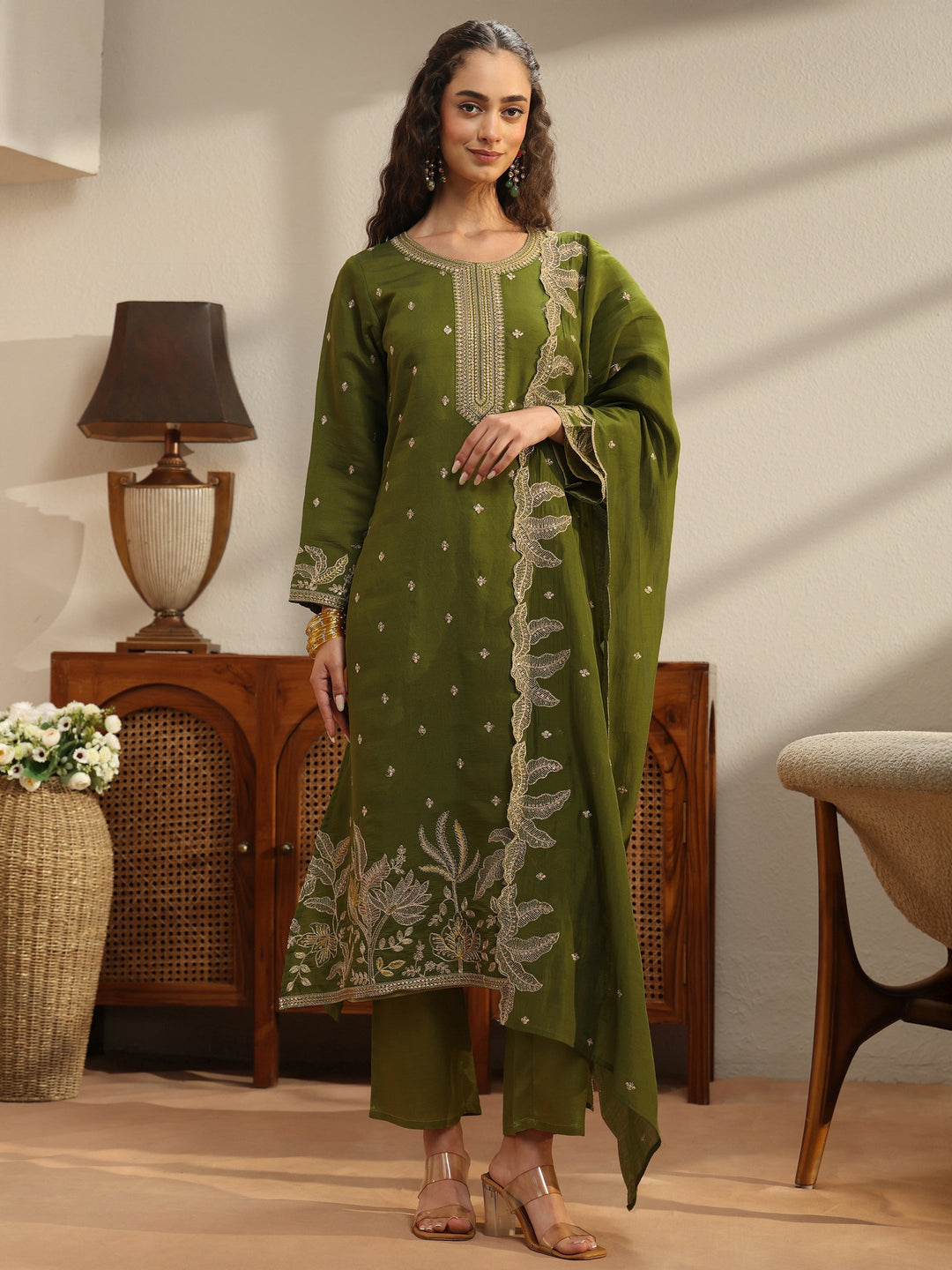 Green Chanderi Silk Straight Suit Set With Embroidered Hem