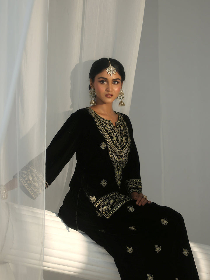 Libas Black Yoke Embroidered Design Velvet Co-Ord Set